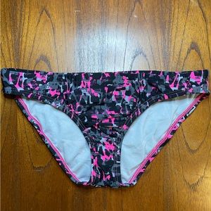 Speedo bikini bottom, size 6